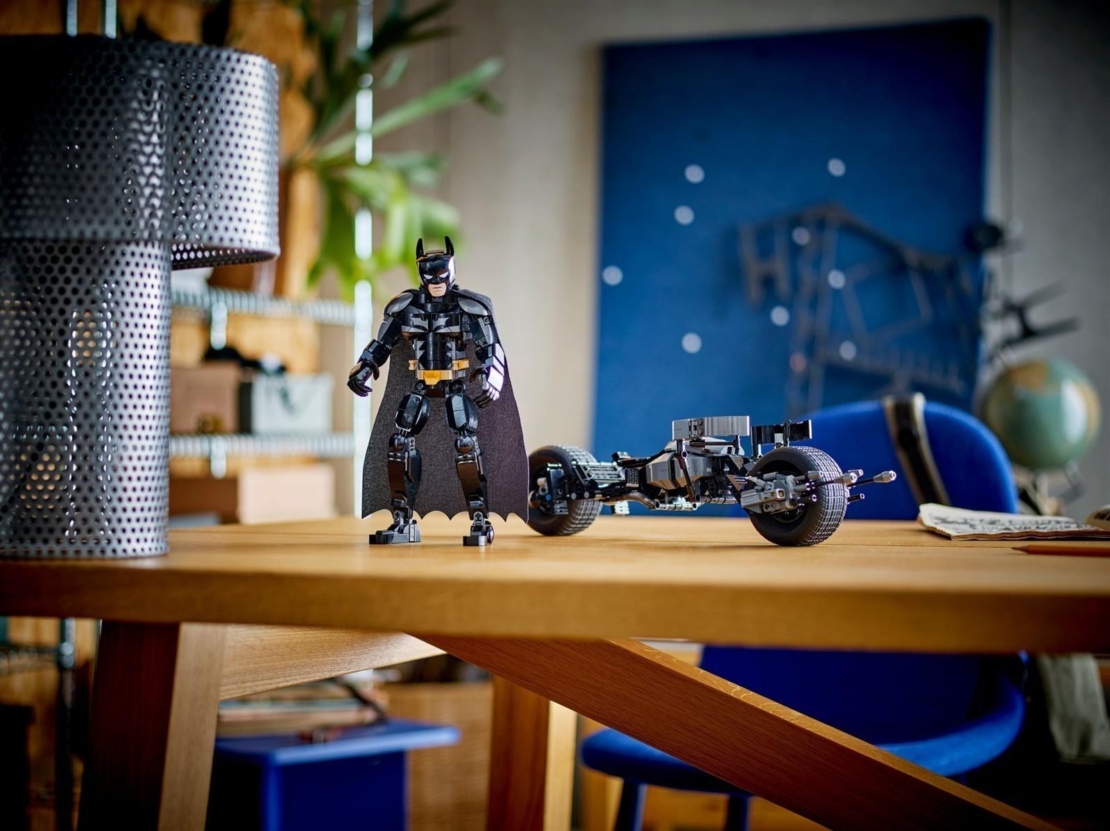 LEGO® Super Heroes 76273 Batman™ Baufigur mit dem Batpod