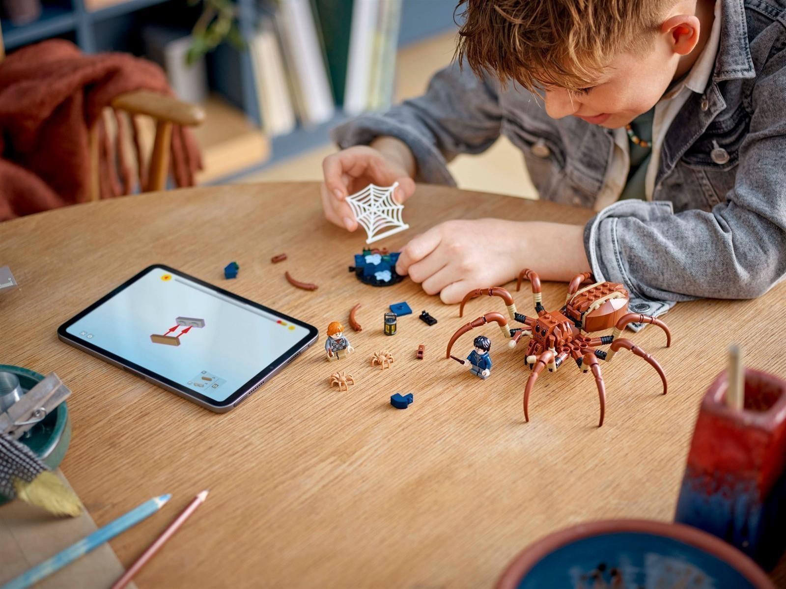LEGO® Harry Potter™ 76434 Aragog im Verbotenen Wald™