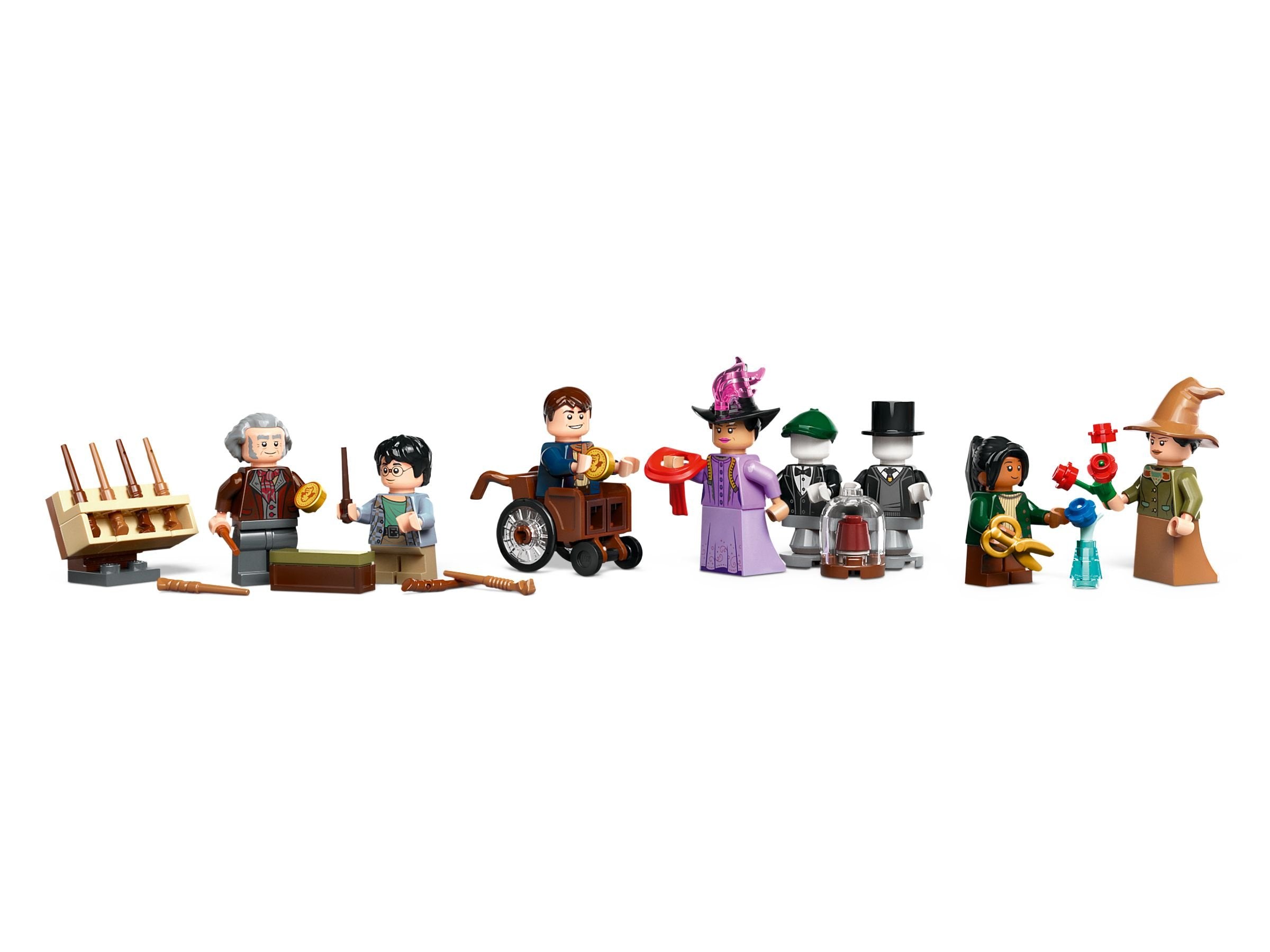 LEGO® Harry Potter™ 76439 Ollivanders™ & Madam Malkins Anzüge