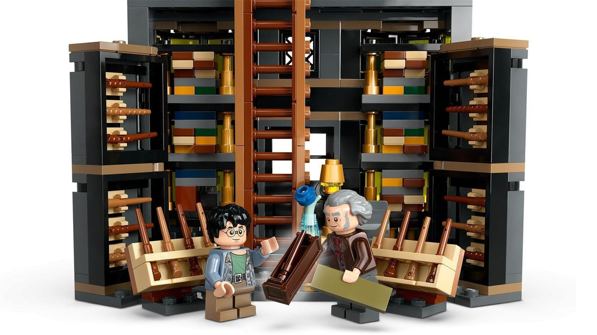 LEGO® Harry Potter™ 76439 Ollivanders™ & Madam Malkins Anzüge
