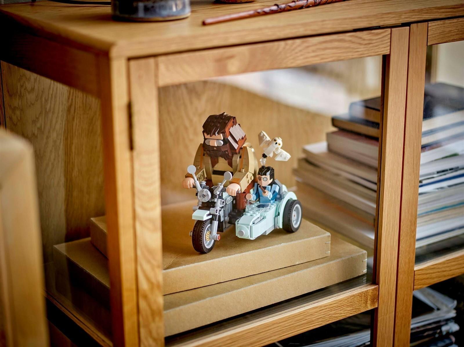 LEGO® Harry Potter™ 76443 Hagrids und Harrys Motorradtour