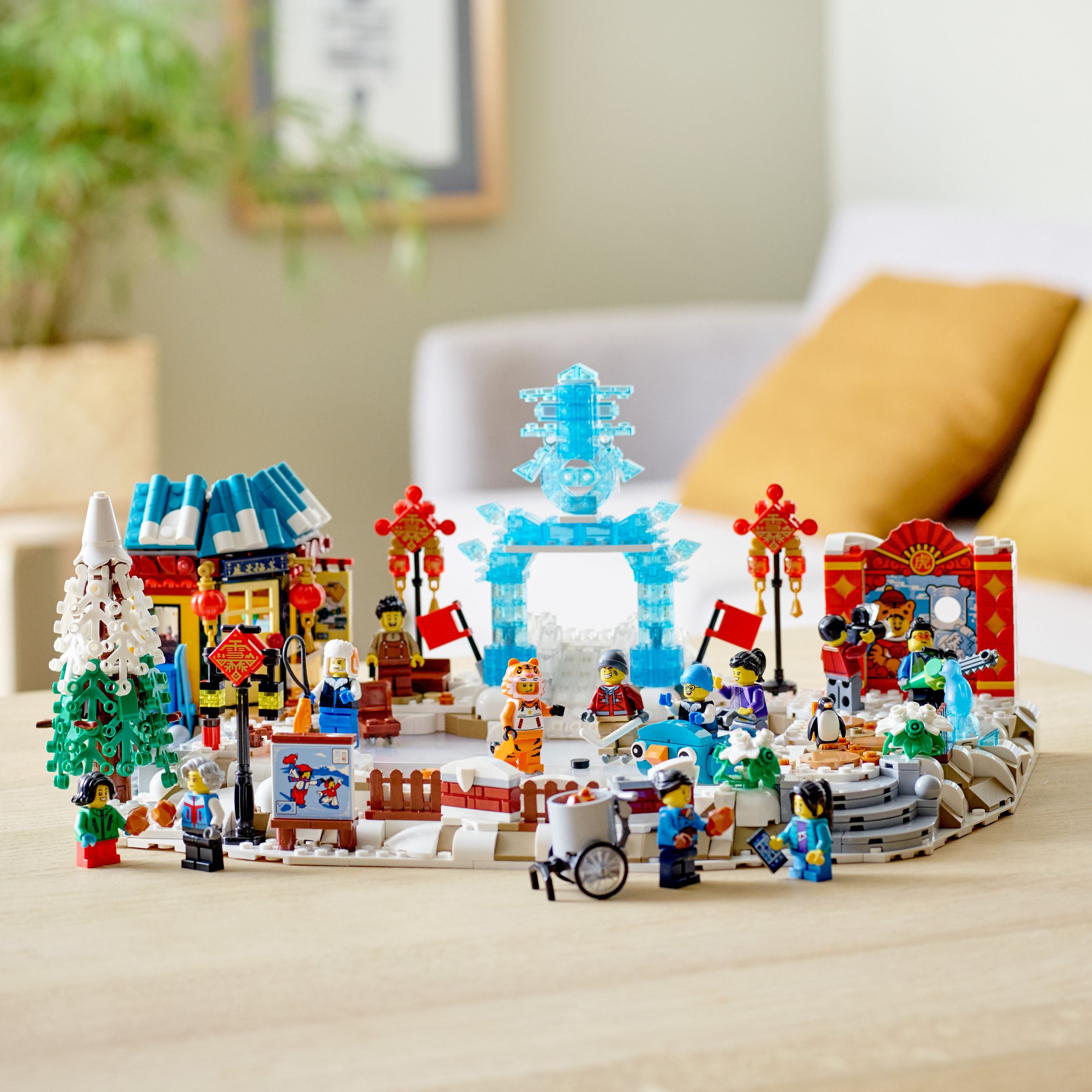 LEGO® 80109 Mondneujahrs-Eisfestival